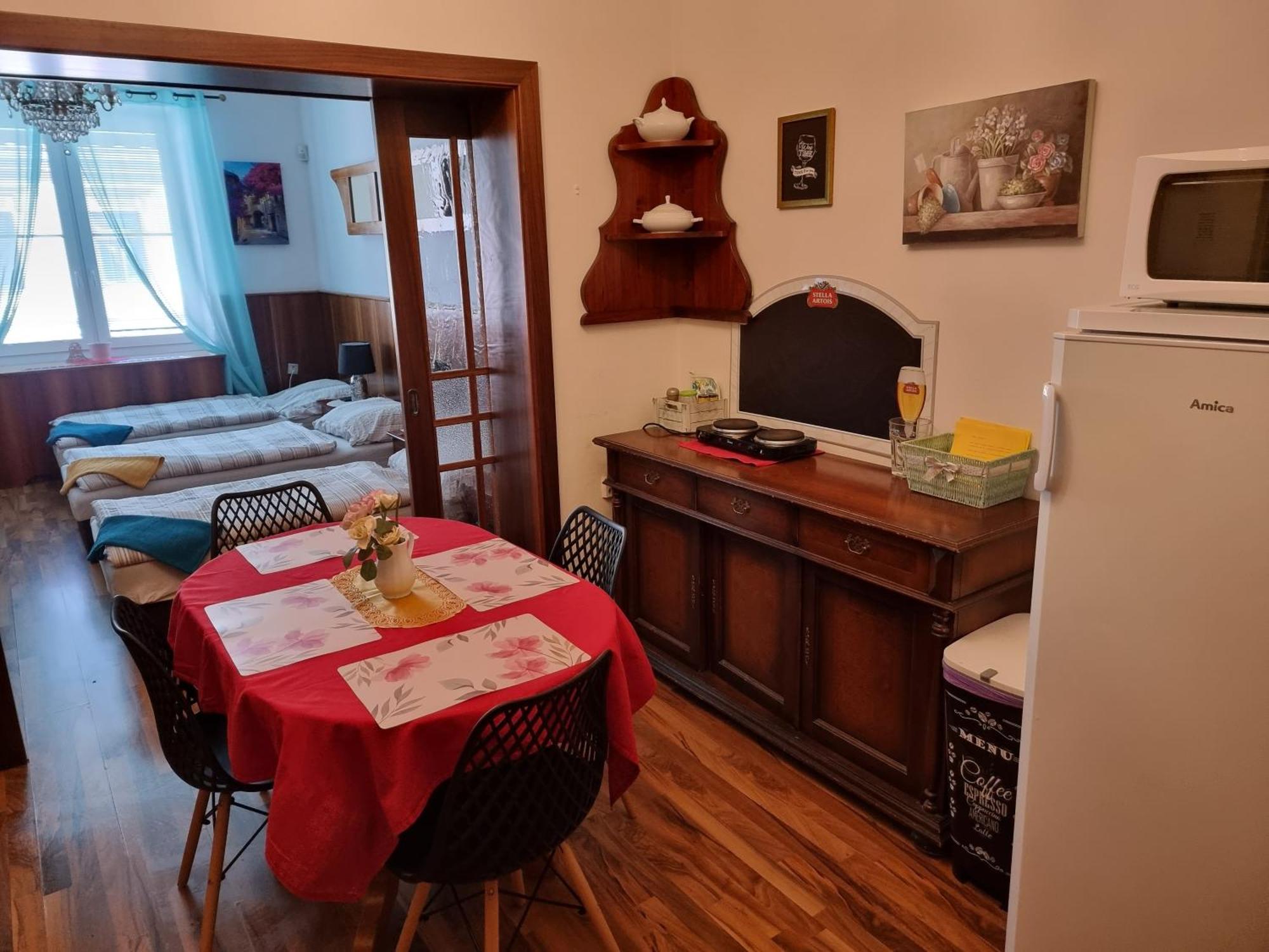 Penzion A Vino Breclav Room photo