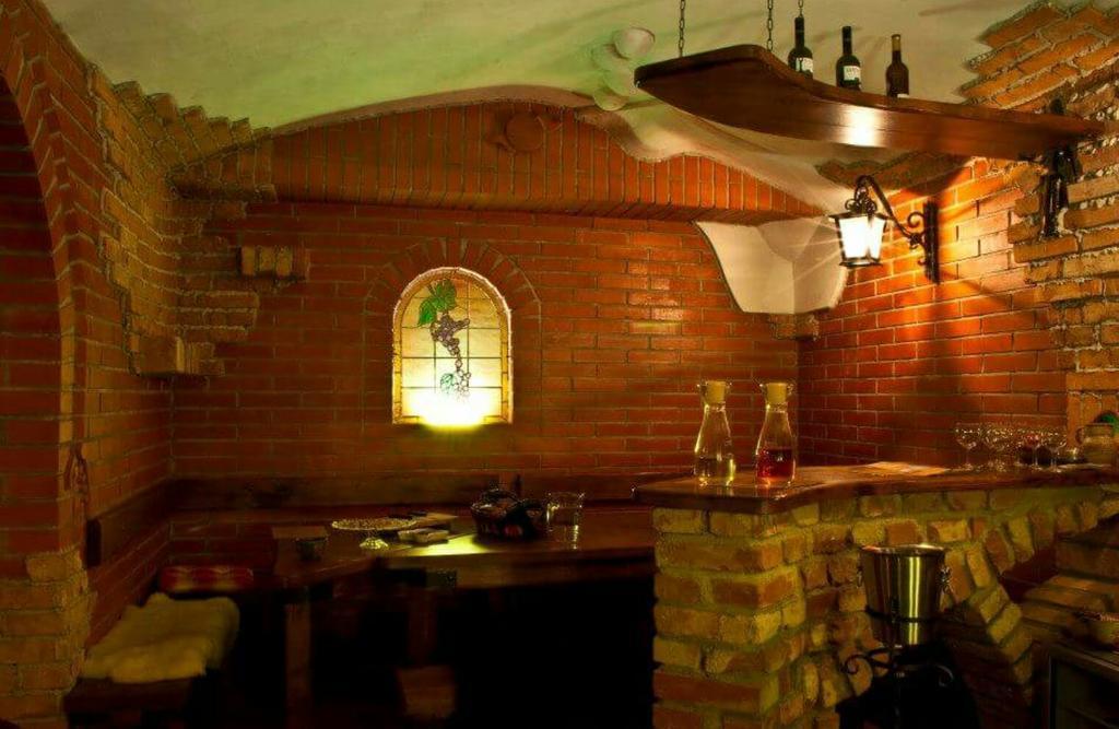 Penzion A Vino Breclav Exterior photo